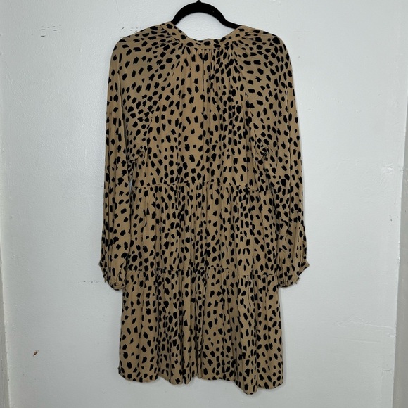 Vineyard Vines Tan and Black Long Sleeve Dress - Picture 6 of 14